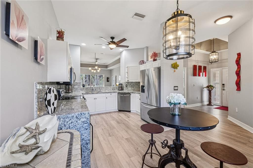 7951 Haven Dr 2, Naples, FL 34104-8