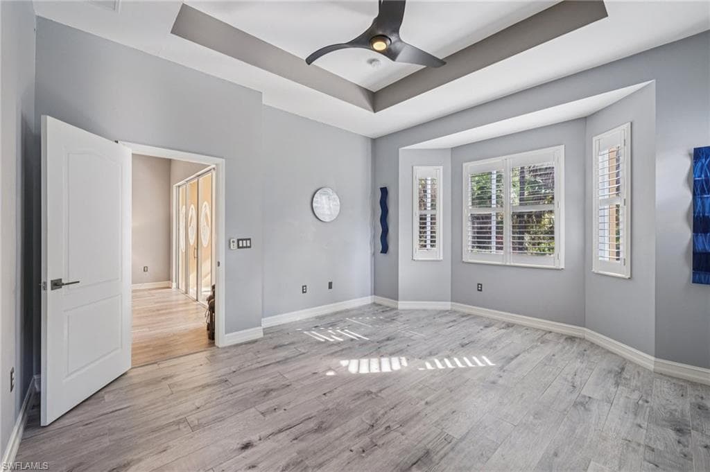7951 Haven Dr 2, Naples, FL 34104-16