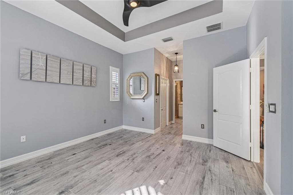 7951 Haven Dr 2, Naples, FL 34104-18