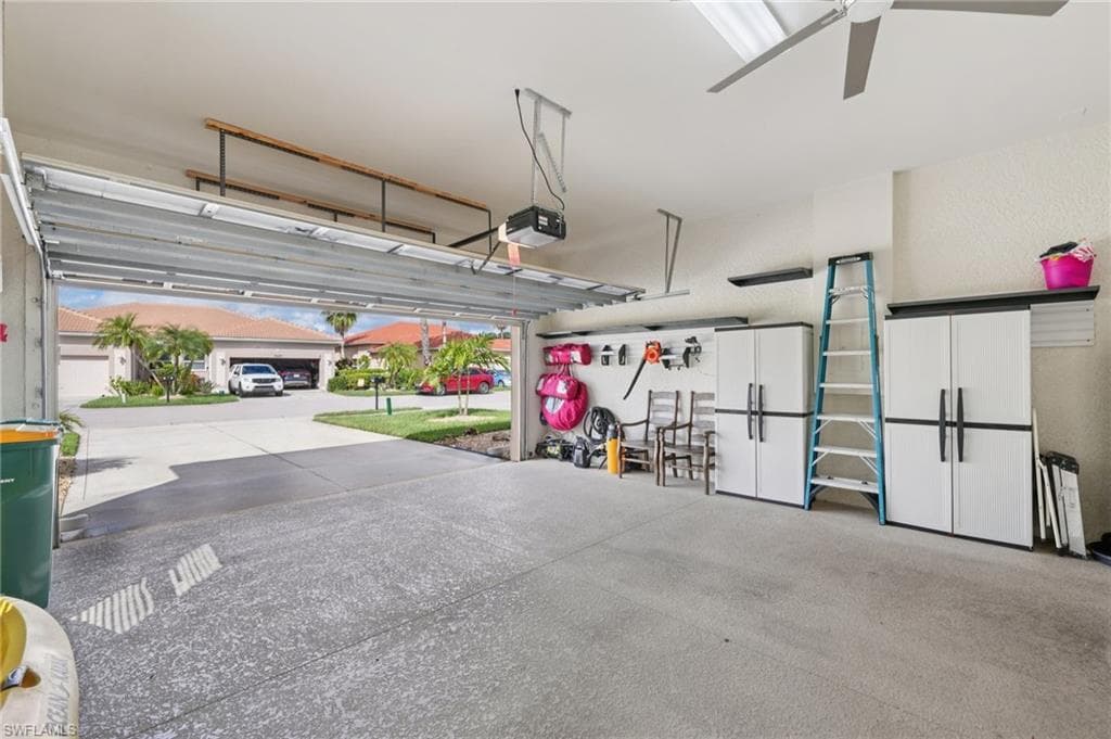 7951 Haven Dr 2, Naples, FL 34104-32