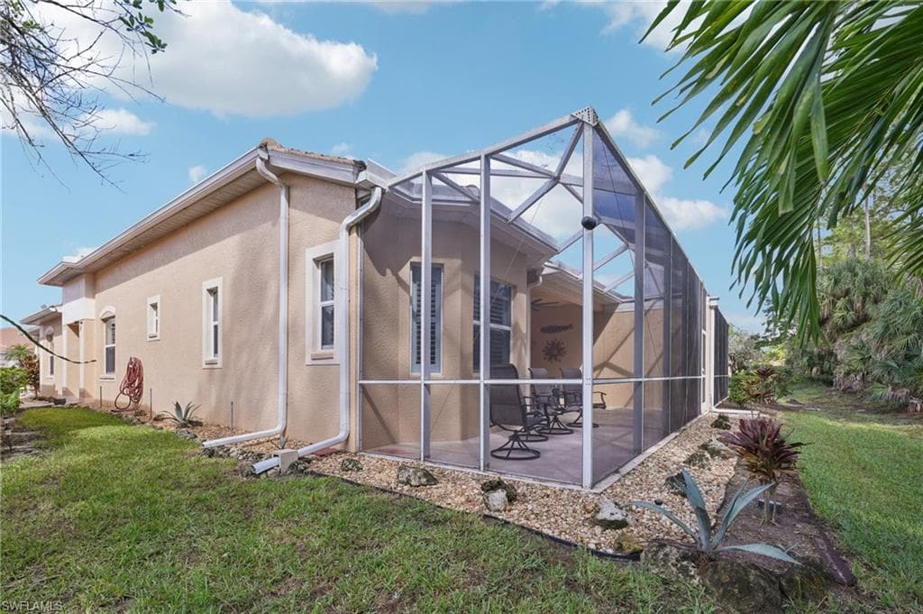 7951 Haven Dr 2, Naples, FL 34104-35
