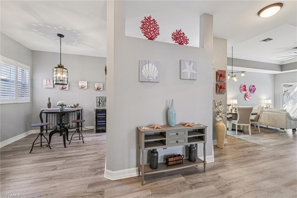 7951 Haven Dr 2, Naples, FL 34104-7