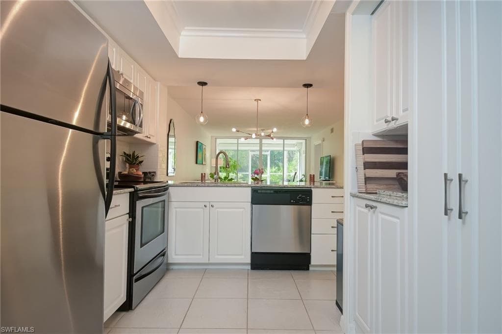 285 Naples Cove Dr 1103, Naples, FL 34110-9