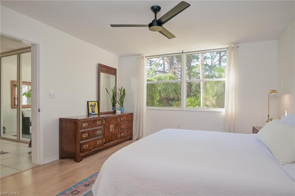 285 Naples Cove Dr 1103, Naples, FL 34110-13