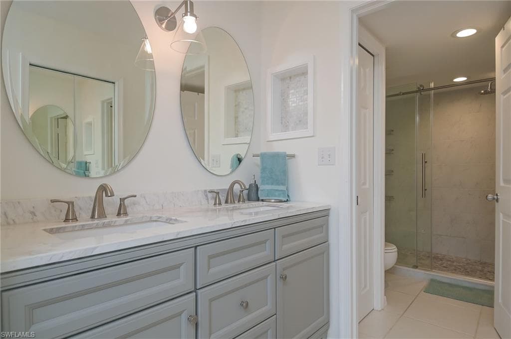 285 Naples Cove Dr 1103, Naples, FL 34110-14