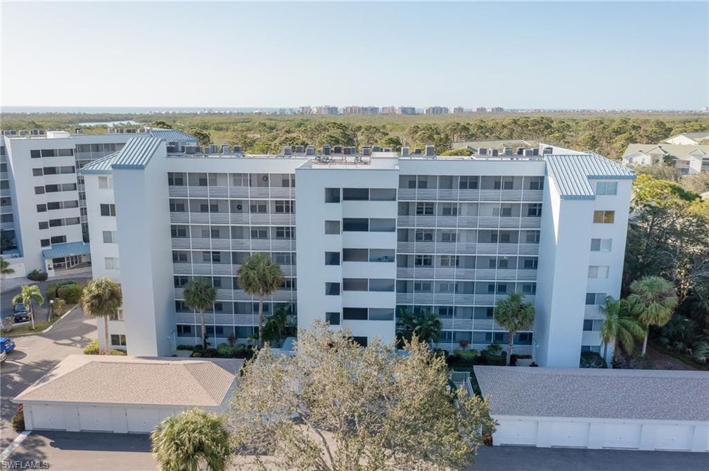 285 Naples Cove Dr 1103, Naples, FL 34110-25