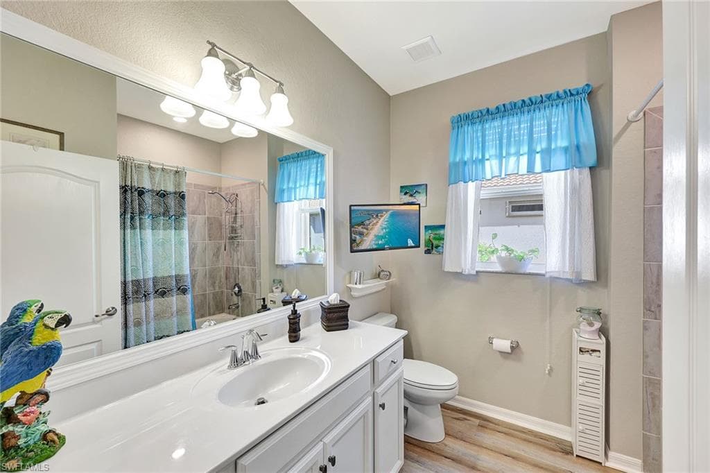 10394 Prato Dr, Fort Myers, FL 33913-14