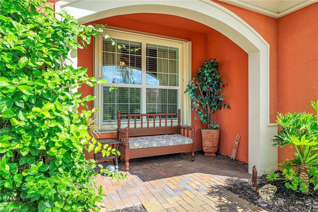 10394 Prato Dr, Fort Myers, FL 33913-3