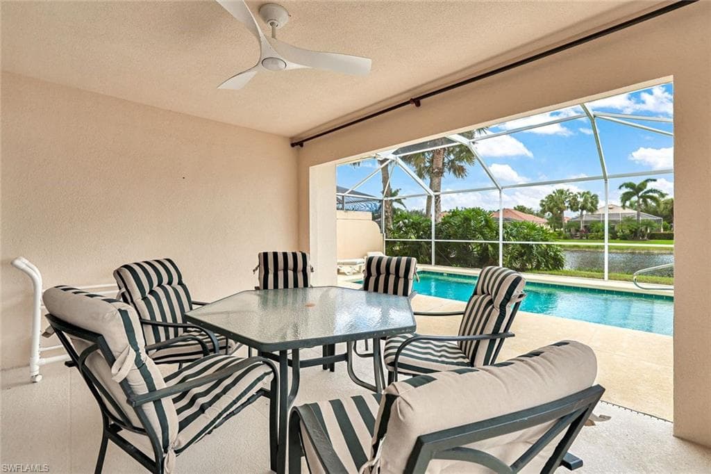4307 Redonda Ln, Naples, FL 34119-24
