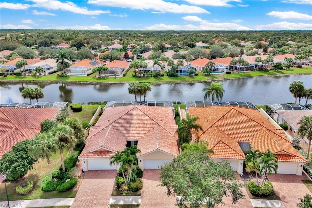 4307 Redonda Ln, Naples, FL 34119-35