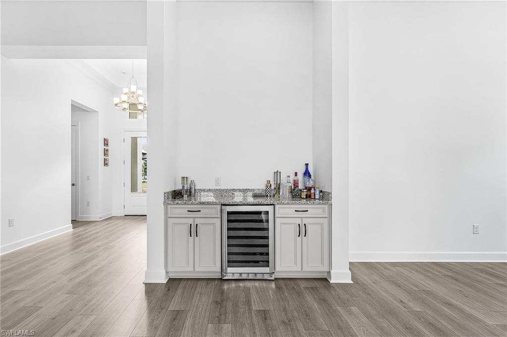 15408 Turin Dr, Naples, FL 34114-9