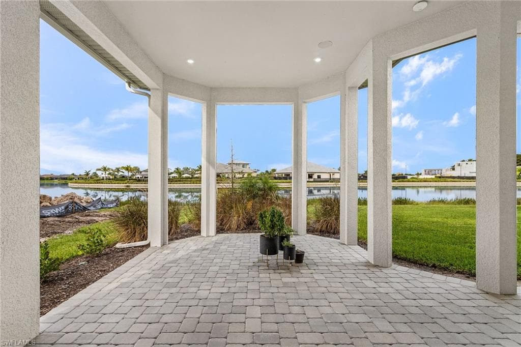 15408 Turin Dr, Naples, FL 34114-19