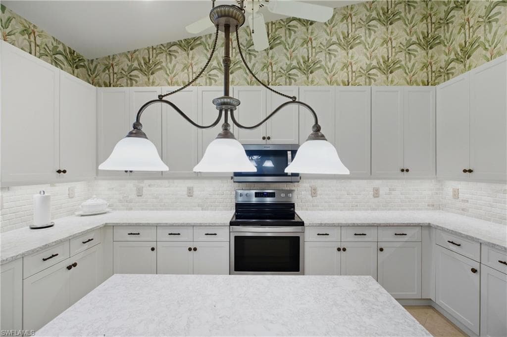 2590 Marshcreek Ln 202, Naples, FL 34119-13