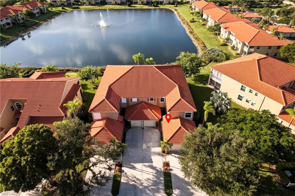 2590 Marshcreek Ln 202, Naples, FL 34119-2