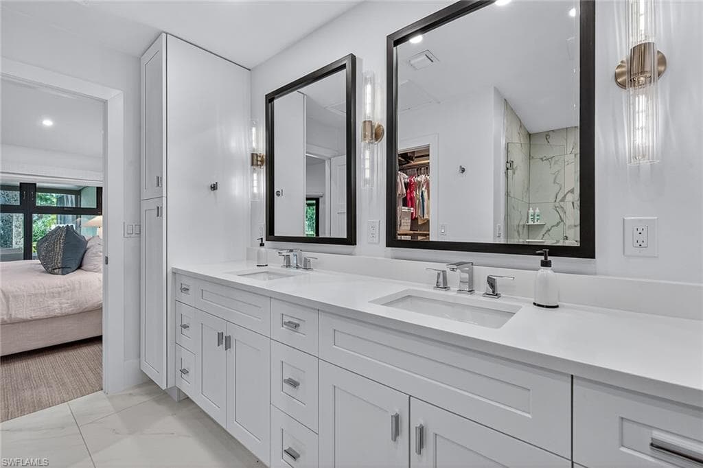 95 Cypress View Dr, Naples, FL 34113-10