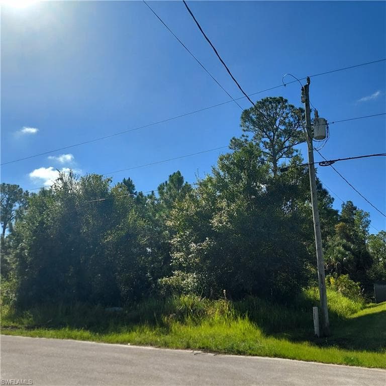 3409 56th St W, Lehigh Acres, FL 33971-2