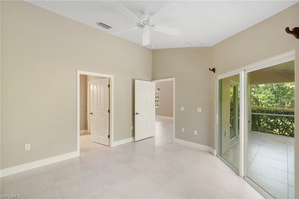 3555 Avion Woods Ct 501, Naples, FL 34104-23