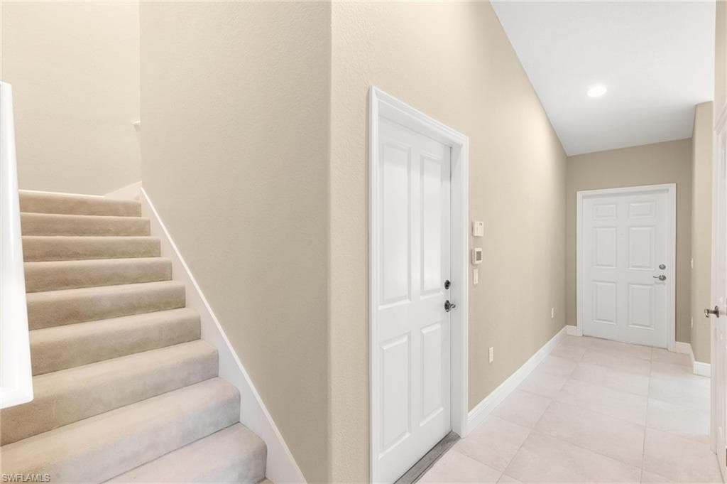 3555 Avion Woods Ct 501, Naples, FL 34104-6