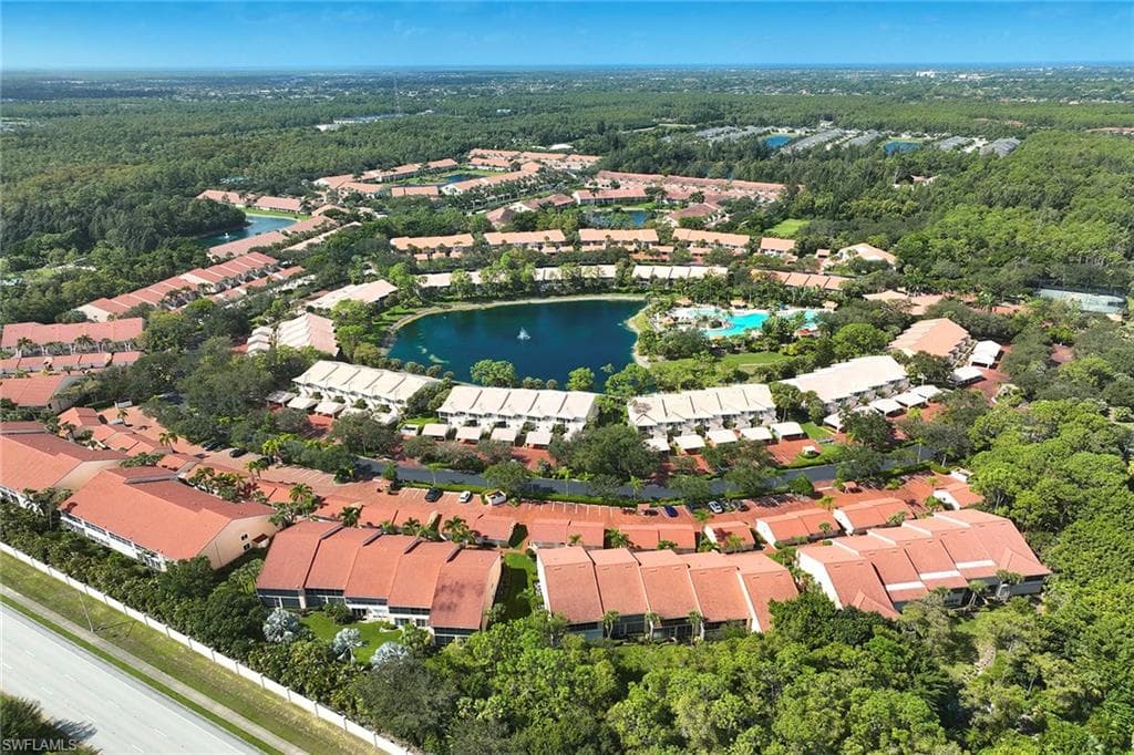 2405 Hidden Lake Dr 4705, Naples, FL 34112-21