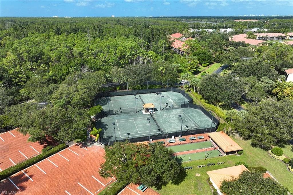 2405 Hidden Lake Dr 4705, Naples, FL 34112-22