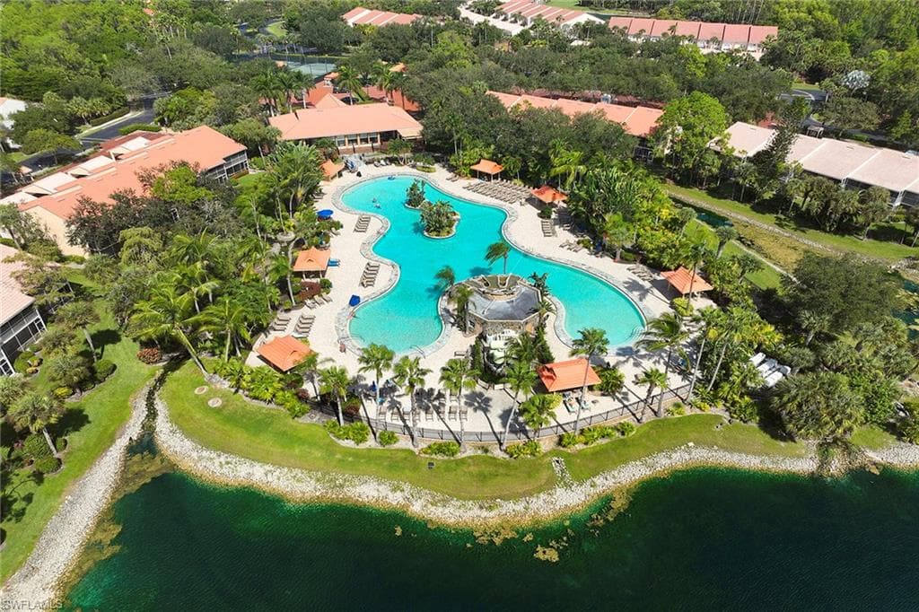 2405 Hidden Lake Dr 4705, Naples, FL 34112-25