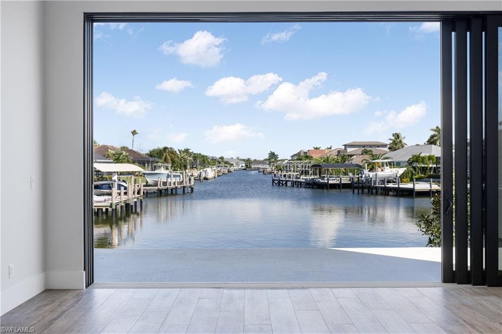 109 Gulfstream St, Marco Island, FL 34145-13