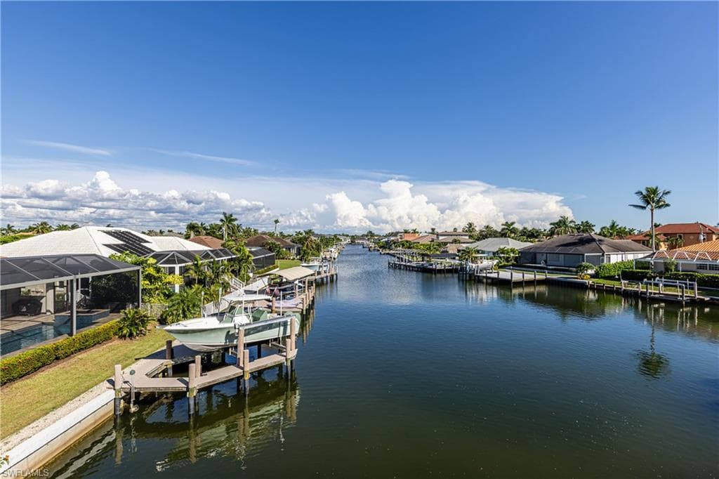 109 Gulfstream St, Marco Island, FL 34145-14