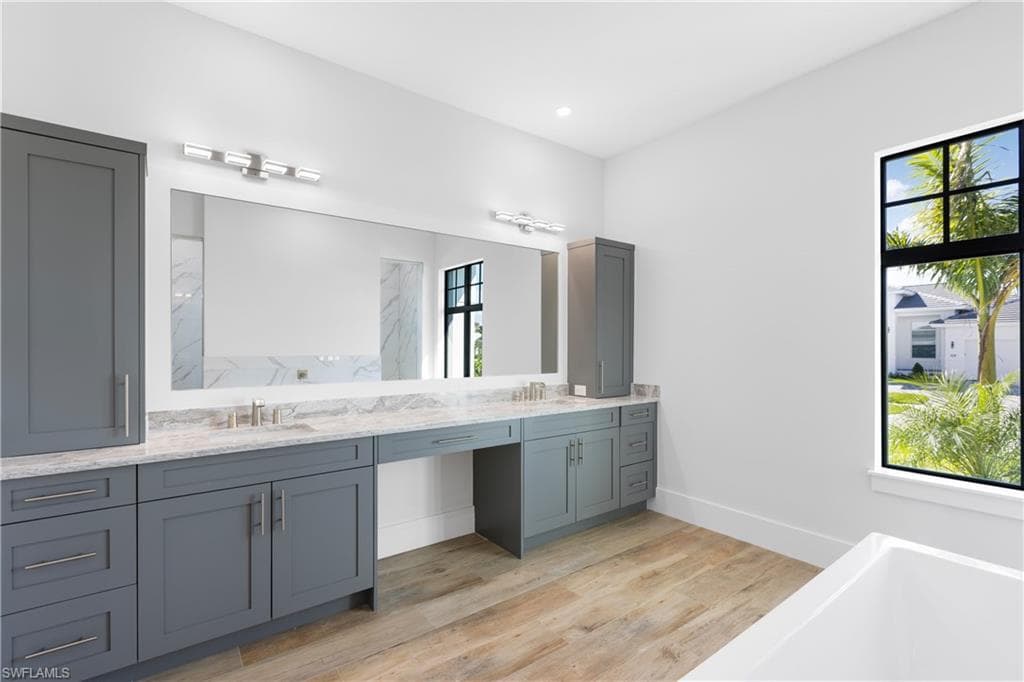 109 Gulfstream St, Marco Island, FL 34145-18