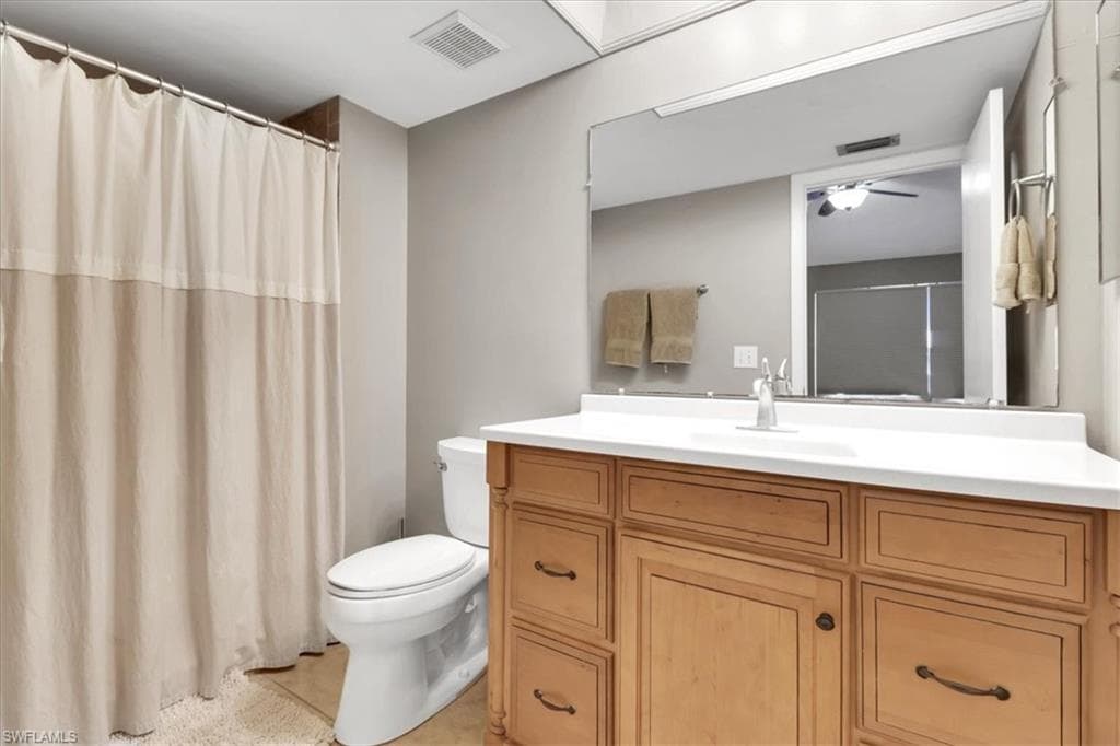 800 Meadowland Dr Apt H, Naples, FL 34108-20