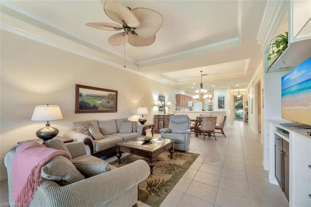 4863 Hampshire Ct 305, Naples, FL 34112-18