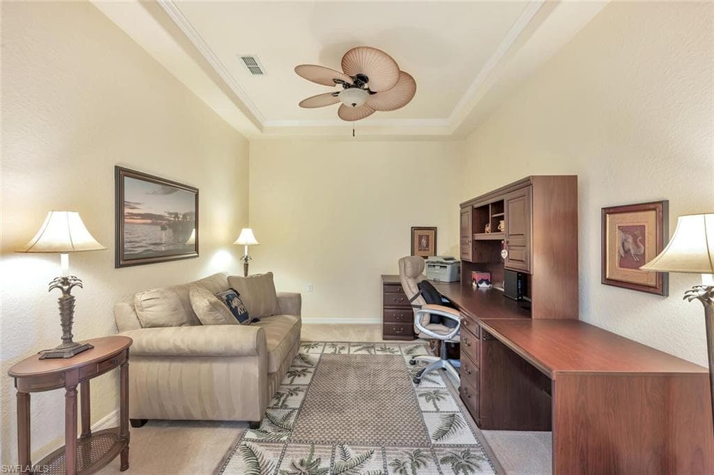 4863 Hampshire Ct 305, Naples, FL 34112-5
