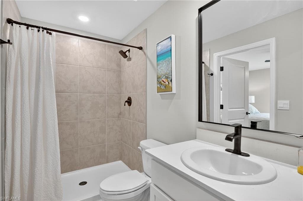 3013 41st St SW, Lehigh Acres, FL 33976-29