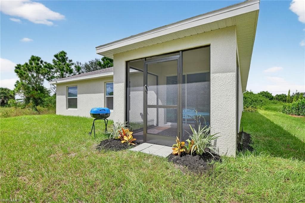3013 41st St SW, Lehigh Acres, FL 33976-44