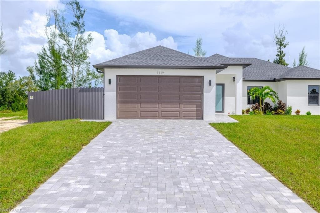 1119 20th Pl, Cape Coral, FL 33993-11