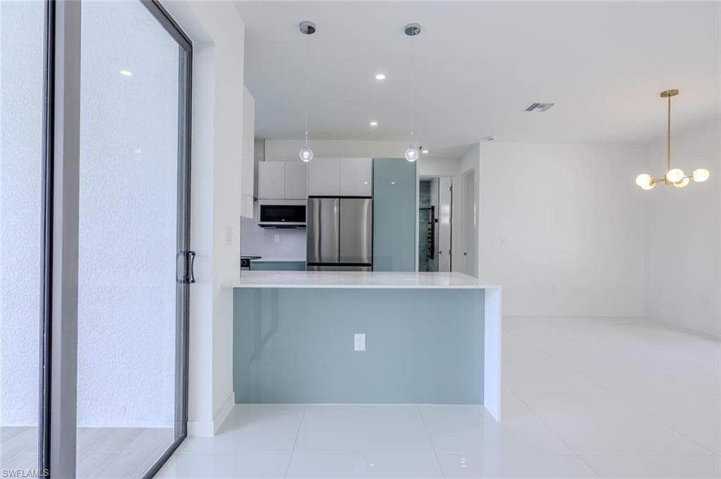 1119 20th Pl, Cape Coral, FL 33993-32