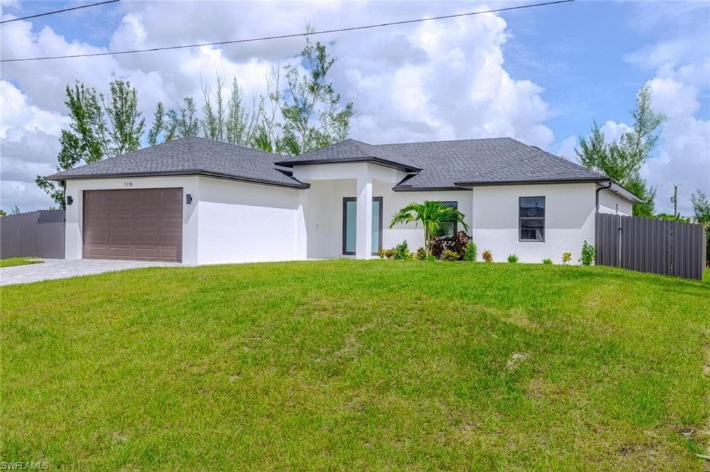 1119 20th Pl, Cape Coral, FL 33993-2