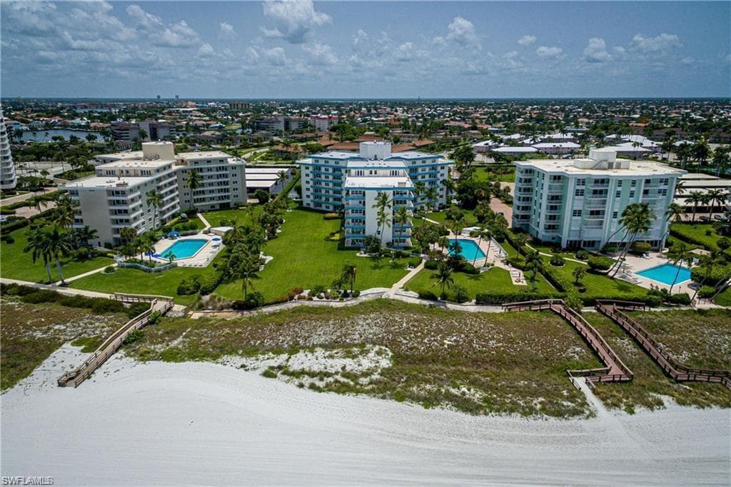 220 Seaview Ct 213, Marco Island, FL 34145-8