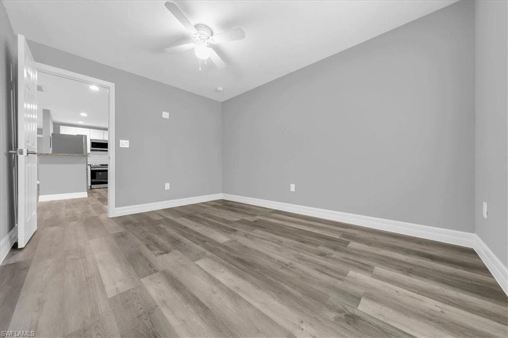 3897 Coconut Cir S, Naples, FL 34104-22