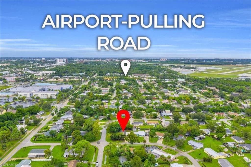 3897 Coconut Cir S, Naples, FL 34104-3