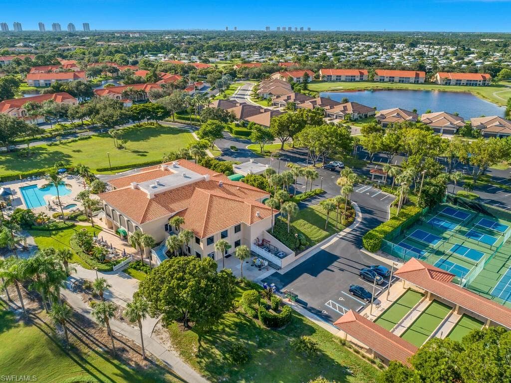 26600 Rosewood Pointe Dr B309, Bonita Springs, FL 34135-33