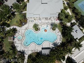 2258 Heydon Cir W, Naples, FL 34120-30