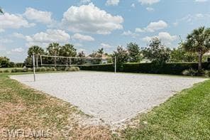 2258 Heydon Cir W, Naples, FL 34120-37
