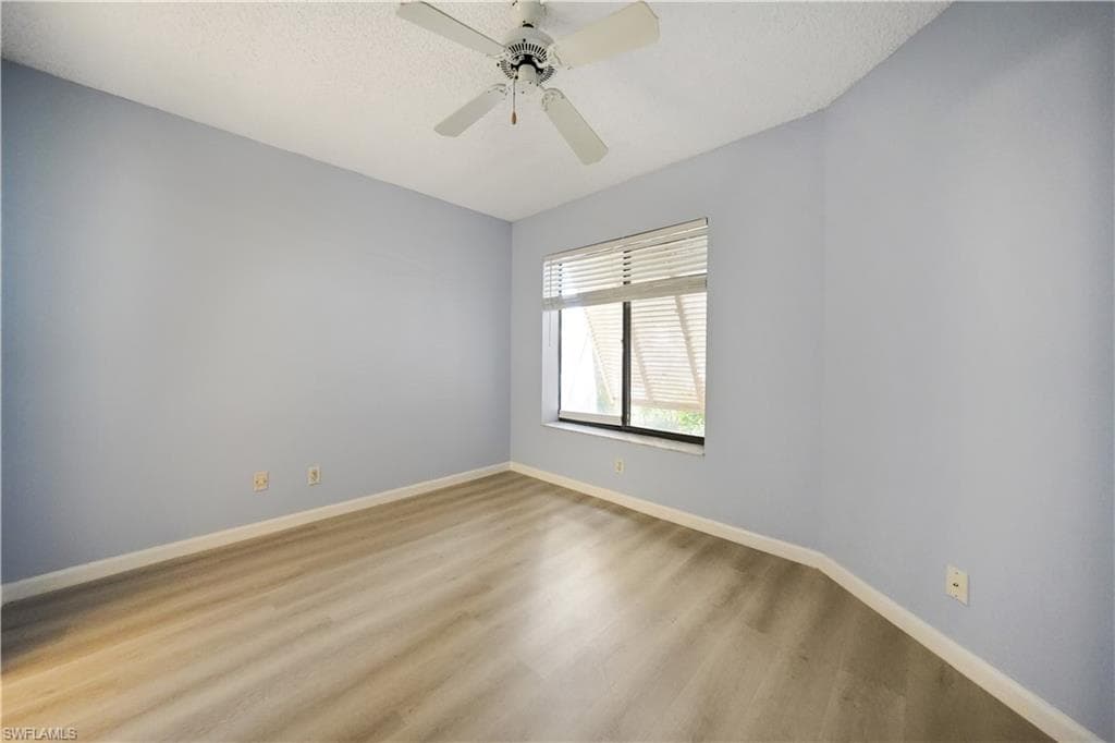 10204 Mangrove Drive, Boynton Beach, FL 33437-9
