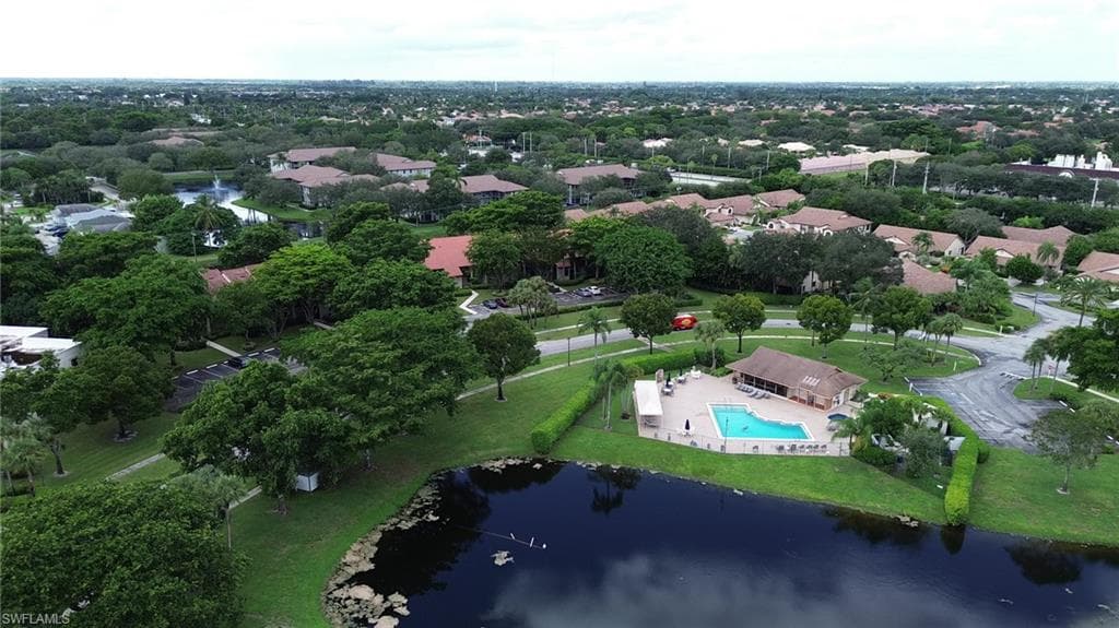 10204 Mangrove Drive, Boynton Beach, FL 33437-16