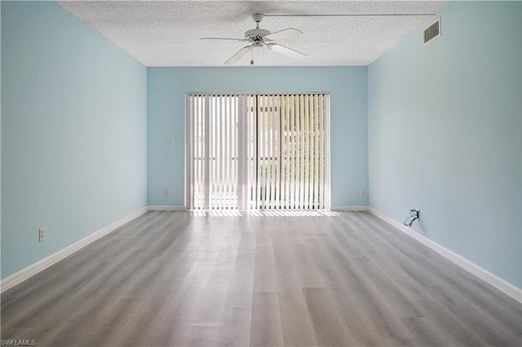 10204 Mangrove Drive, Boynton Beach, FL 33437-3