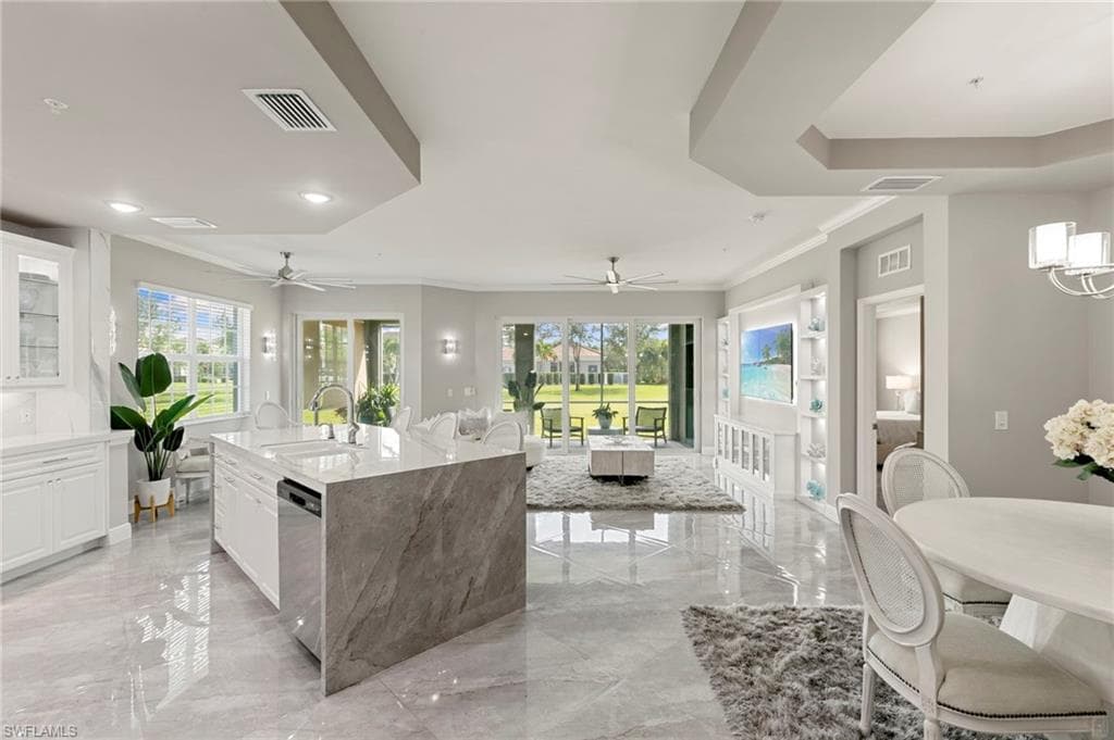 12000 Santaluz Dr 101, Fort Myers, FL 33913-3