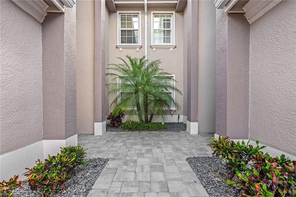 9290 Triana Ter 243, Fort Myers, FL 33912-45