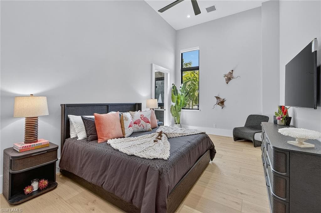 1598 Heights Ct, Marco Island, FL 34145-26