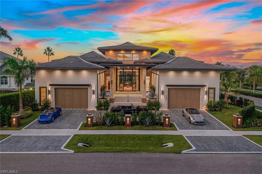 1598 Heights Ct, Marco Island, FL 34145-2