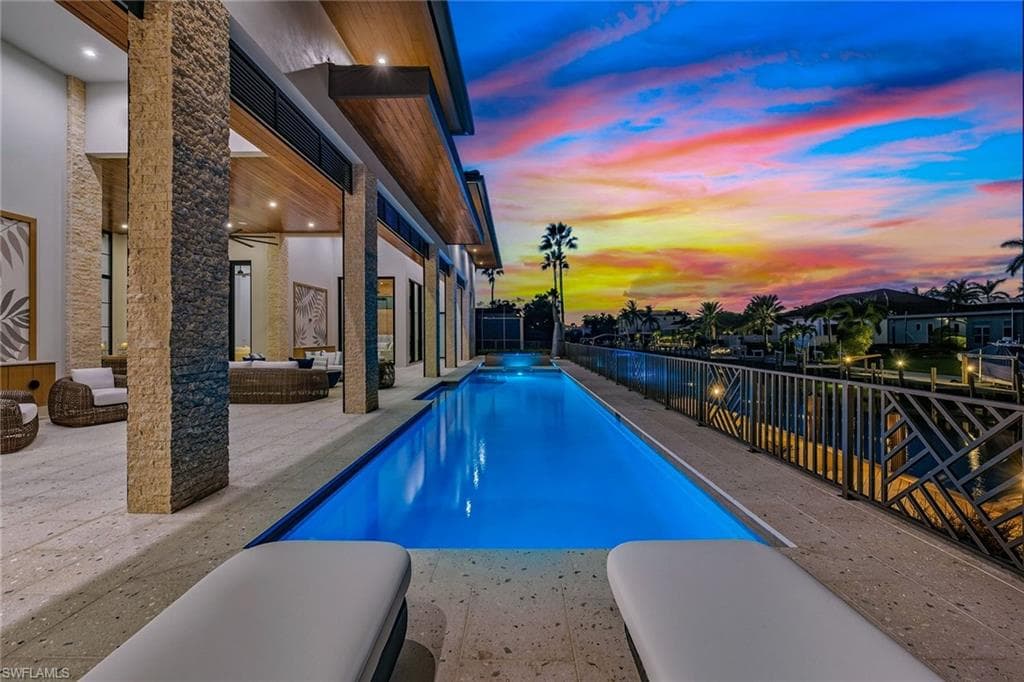 1598 Heights Ct, Marco Island, FL 34145-38